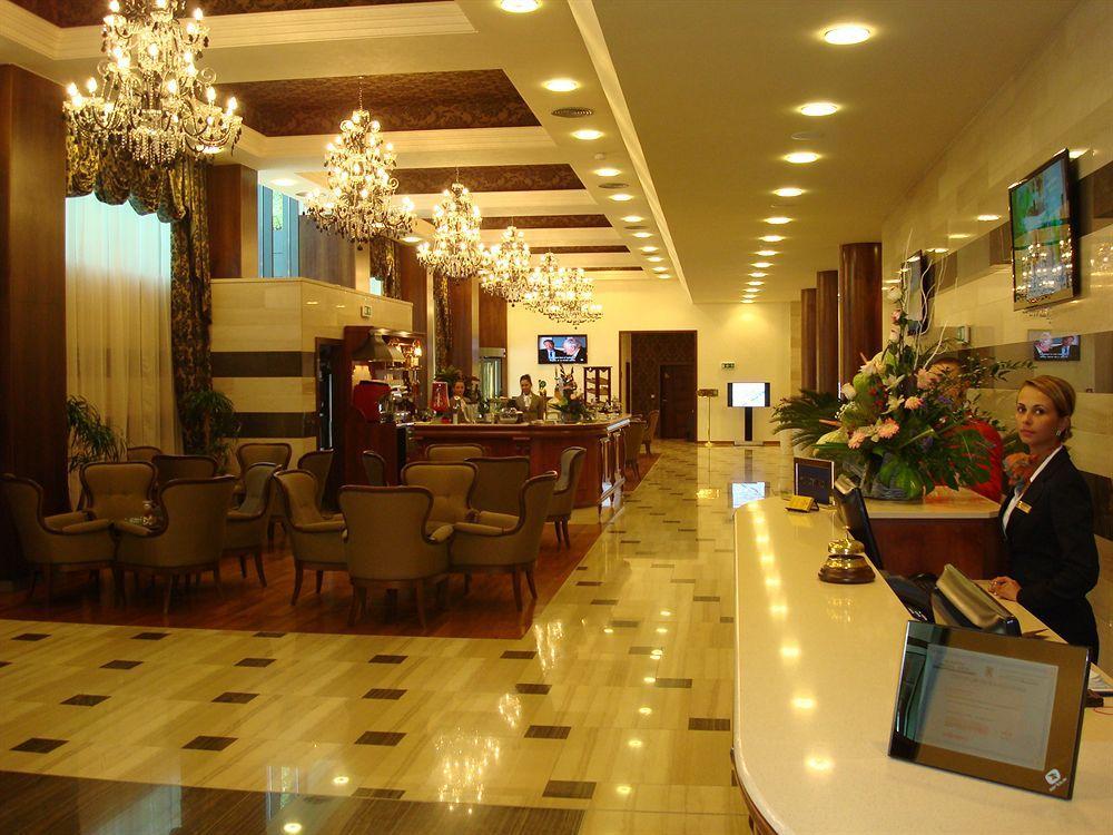 Metropolis Hotel Bistriţa Extérieur photo