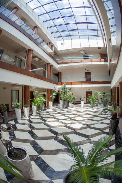 Metropolis Hotel Bistriţa Extérieur photo