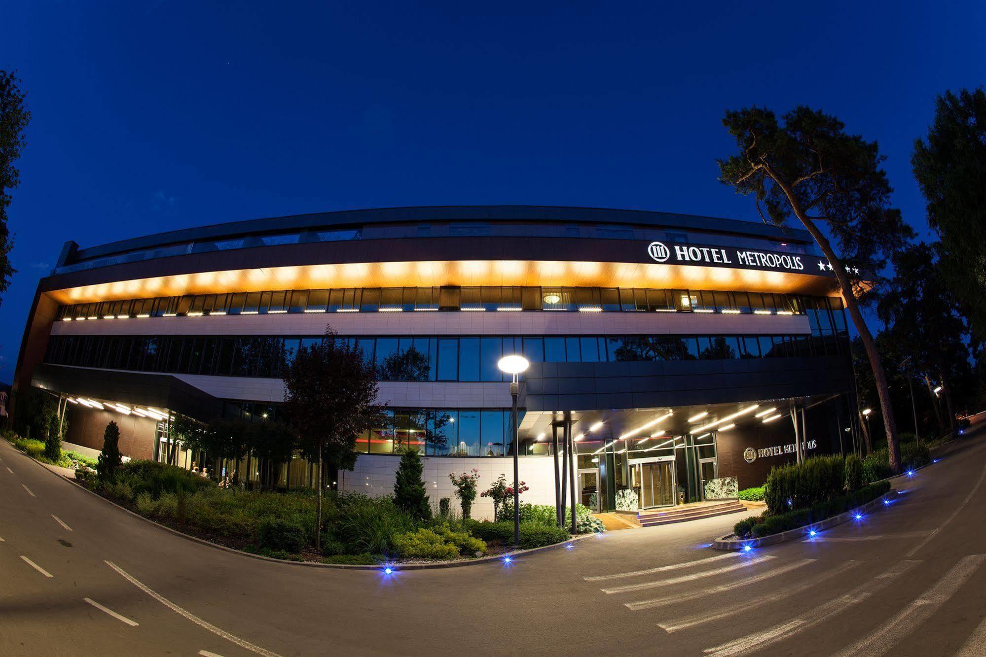 Metropolis Hotel Bistriţa Extérieur photo